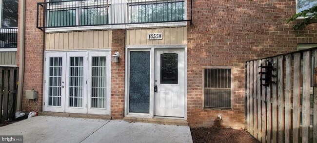 Foto del edificio - 10558 Faulkner Ridge Cir