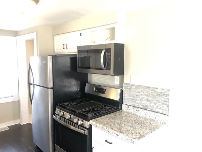 Appliances - 422 S State St