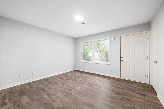 Foto del edificio - 221 Park Ln