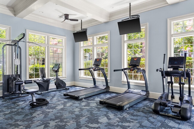 Building Photo - Verdant Peachtree Creek