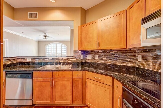 Foto del edificio - 2299 Lone Star Dr