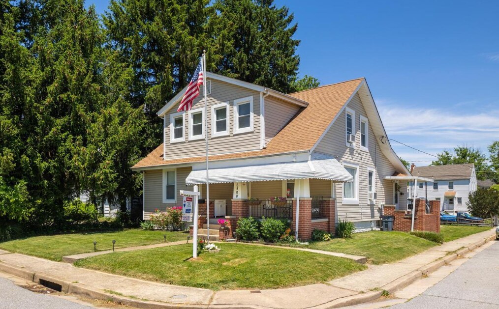 Primary Photo - 6500 Gilmore St