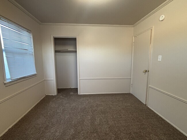 Building Photo - 4594 W 5375 S