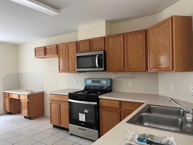 Foto del edificio - 17231 Glenpatti Dr
