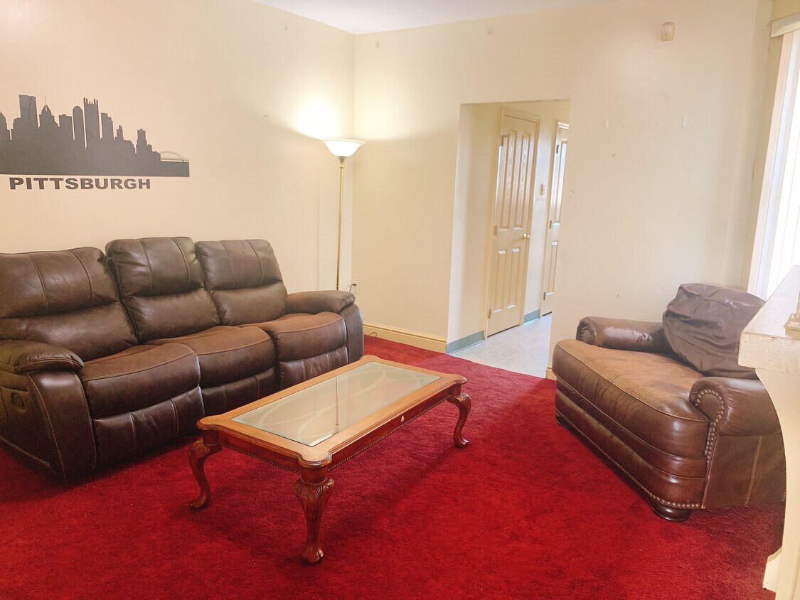 3223 Ward St, Pittsburgh, PA 15213 Townhome Rentals in Pittsburgh PA