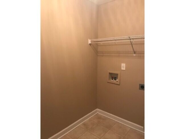 Building Photo - 1830 102 Balmoral Dr Fayetteville, Nc 28304