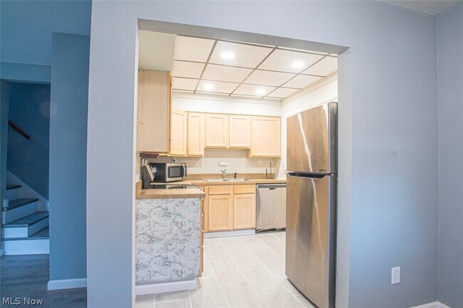 Foto del edificio - 1399 Barlow Rd
