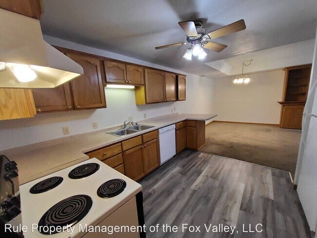 Building Photo - 4 br, 2.5 bath House - 806 Cleveland Avenue