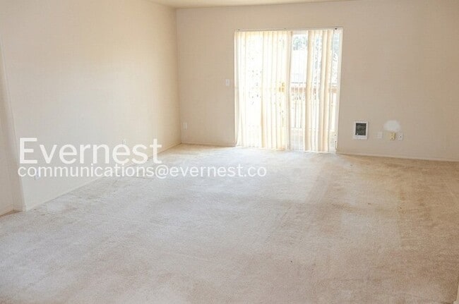 Foto del edificio - 12135 SE Harold St