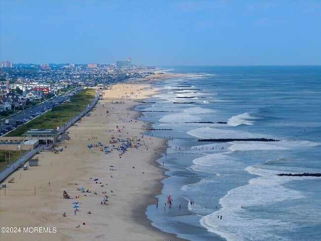 Foto del edificio - 402 Philadelphia Blvd