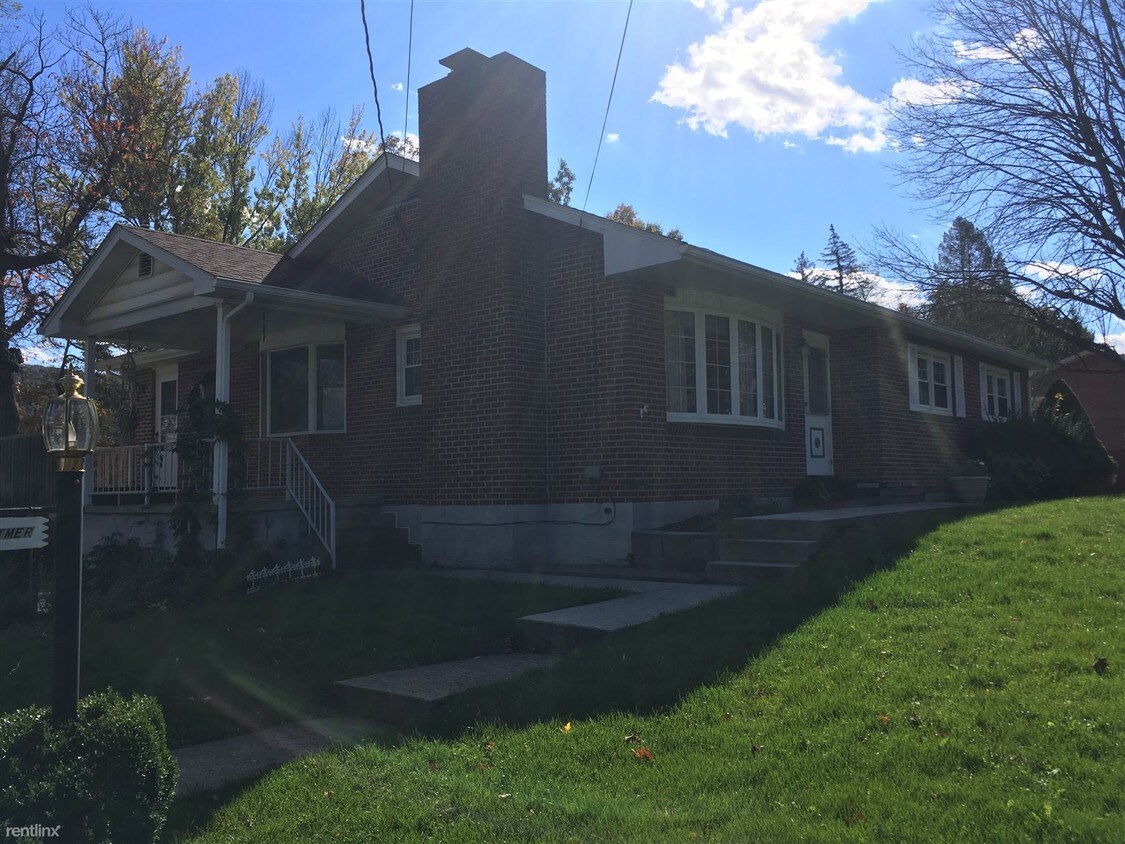 Foto principal - 1022 Weires Ave