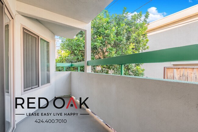 Foto del edificio - 1200 N Olive Dr