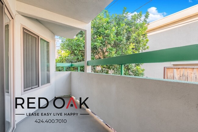 Building Photo - 1200 N Olive Dr