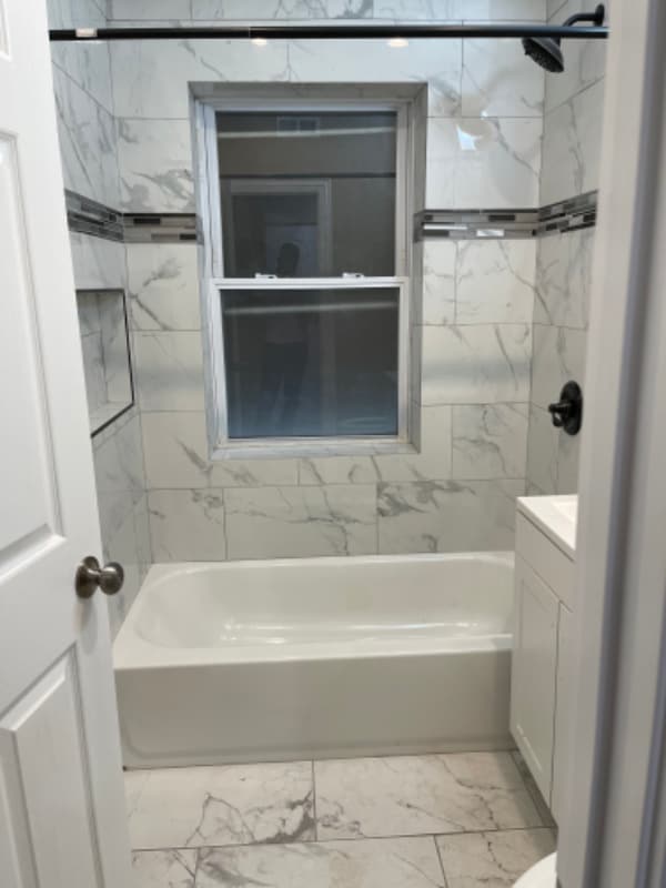 Building Photo - 3342 W Douglas Blvd