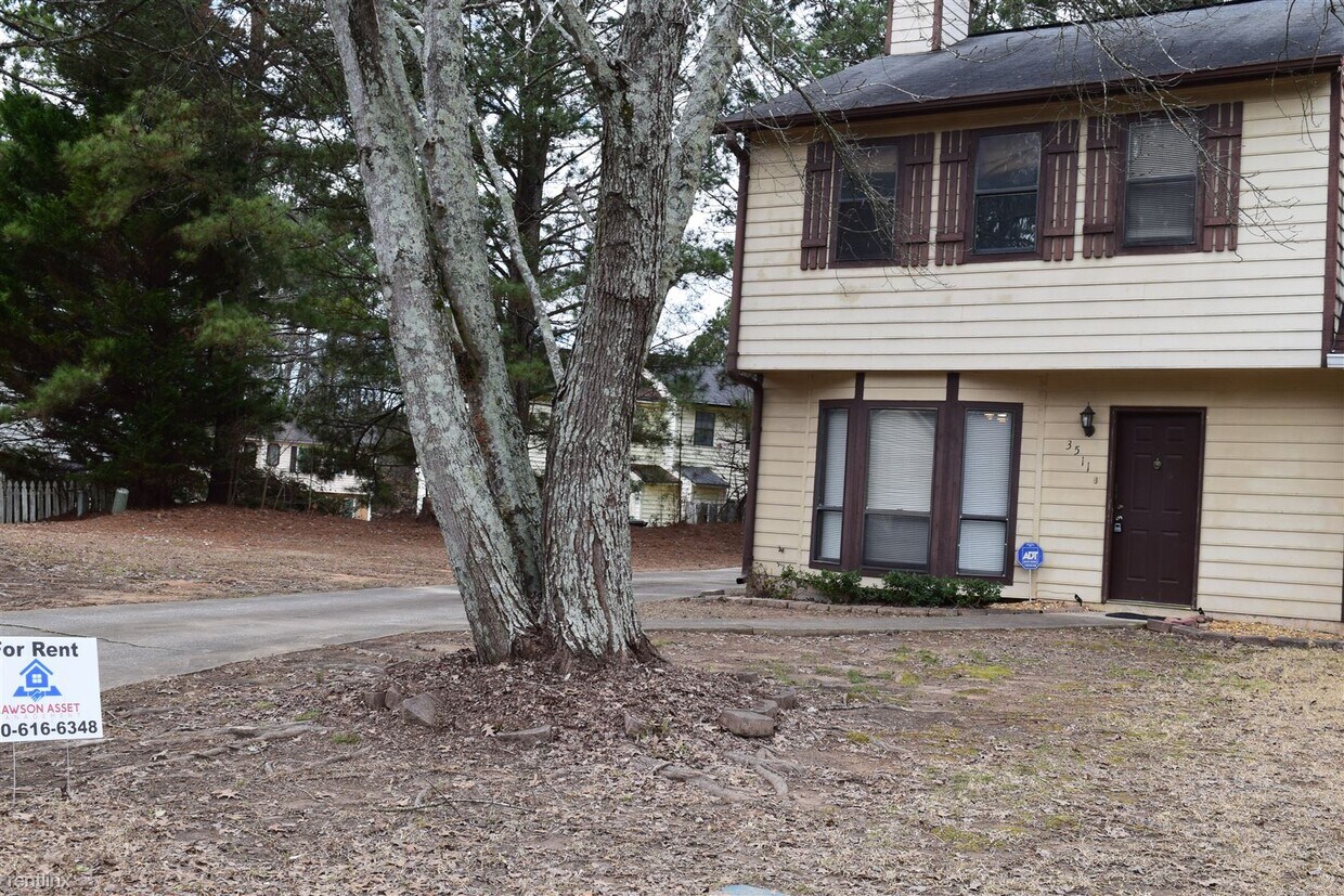 3 br, 2.5 bath Townhome 3511 Hopkins Court Townhome Rentals in