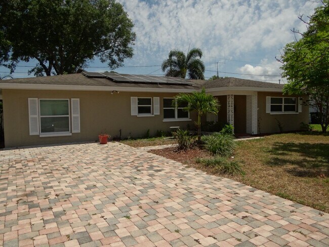 Foto del edificio - Gorgeous 3/2 in Clearwater