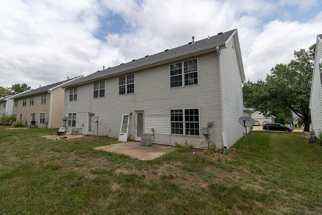 Building Photo - 304 Nikki Way
