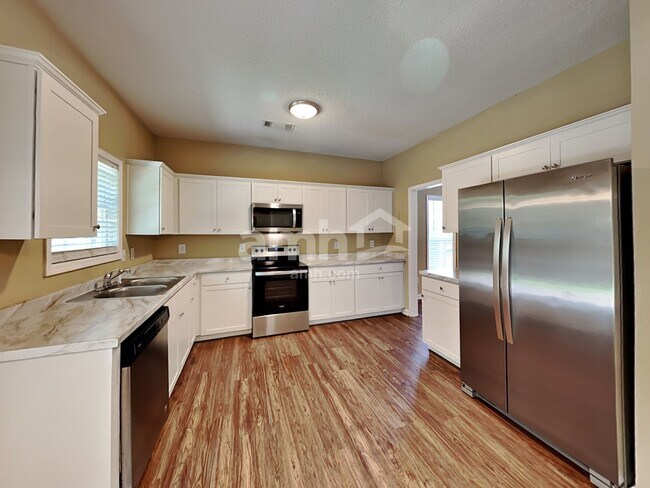 Building Photo - 3083 Newtons Crest Cir