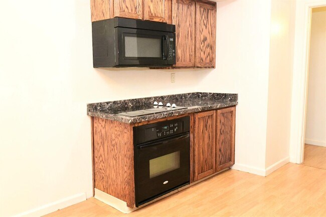 Foto del edificio - 5273 N Fisher St