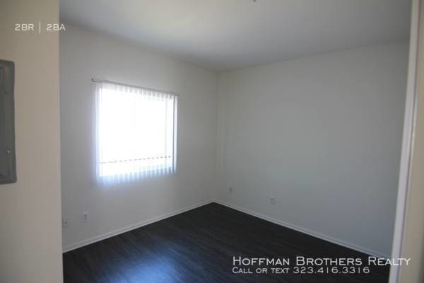 Foto del edificio - 251 Robinson St Los Angeles, CA 90026