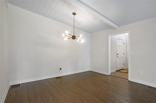 Foto del edificio - 2379 Bynum Rd NE