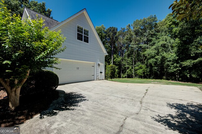 Foto del edificio - 170 Perry Creek Dr