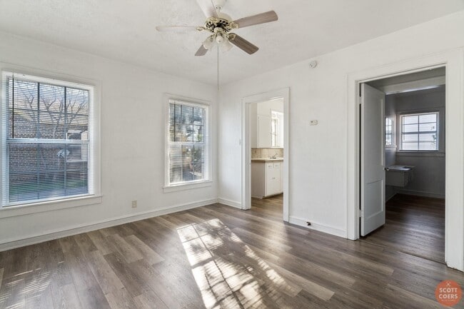 Building Photo - 1307 Durham Ave