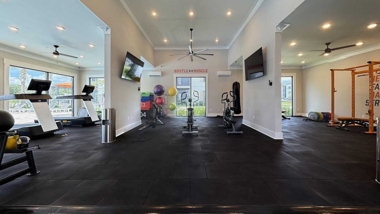 Photo - Pointe Grand Plant City Apartments