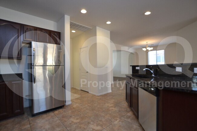 Foto del edificio - 9182 W Black Hill Rd