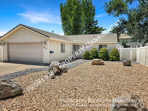 Building Photo - 551 S 375 W