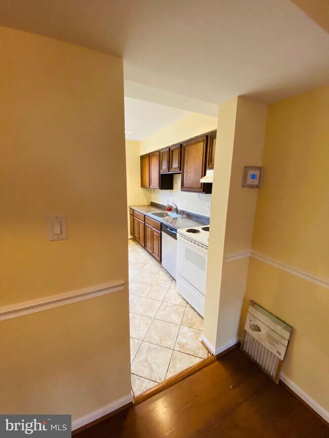 Foto del edificio - 1945 Mariner Ln