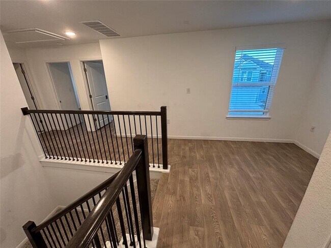 Foto del edificio - 1611 Iberville Dr