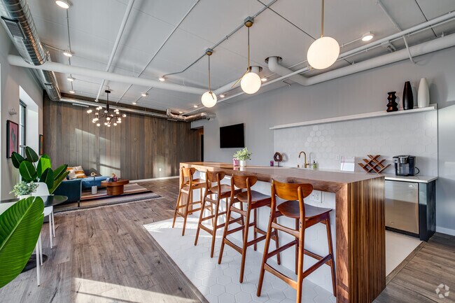 Simulador de golf sala de estar - Beyond Woodbury