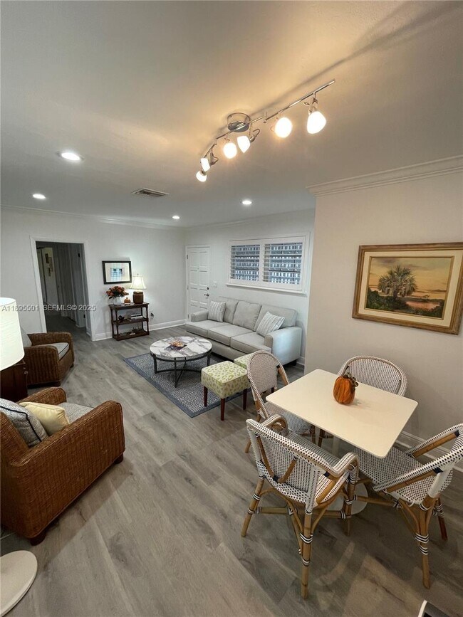 Foto del edificio - 1209 Campo Sano Ave