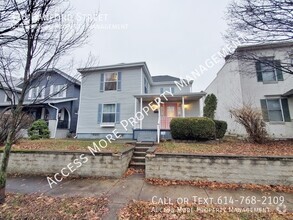Building Photo - 318 Hanford St