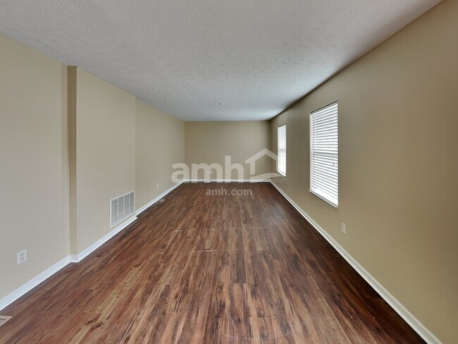Foto del edificio - 8604 Greylag Street