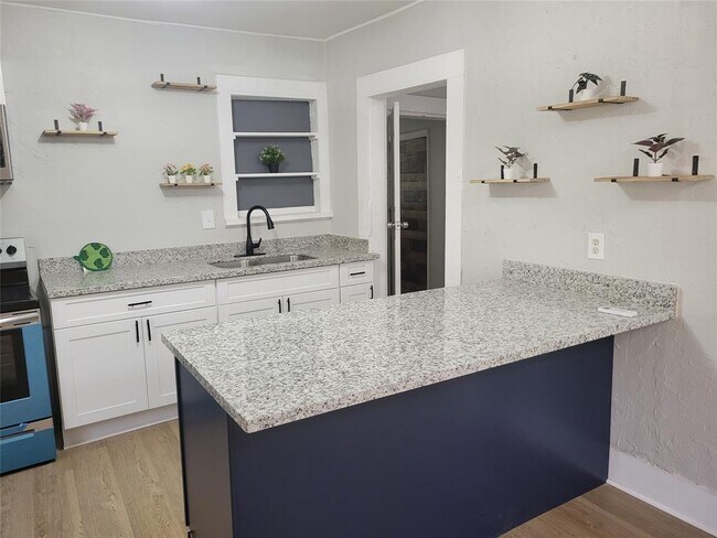 Foto del edificio - 3308 Nance St