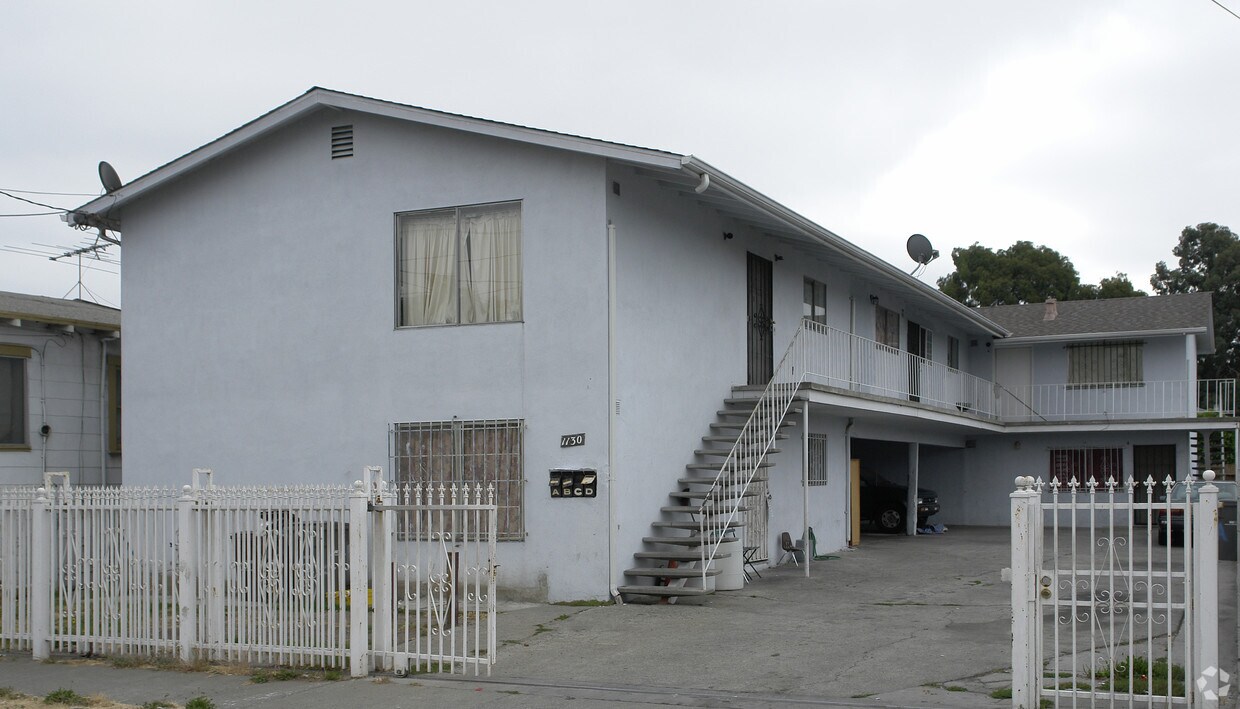 Primary Photo - 1130 82nd Ave
