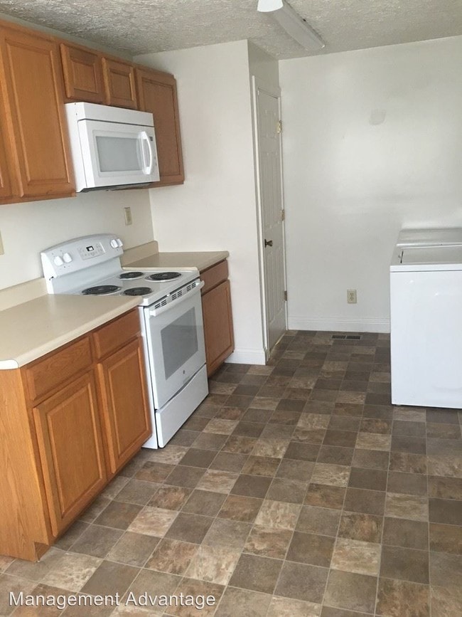 Building Photo - 14 S 26th St