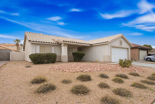 Foto del edificio - 427 Yarnell Dr