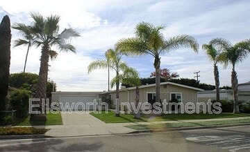 Building Photo - 3665 Morlan St