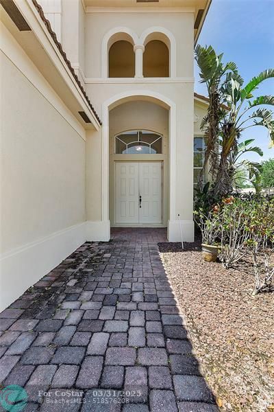Foto del edificio - 5919 Walnut Park Ln