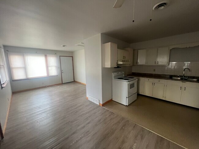 Foto del edificio - 119 Maholm St