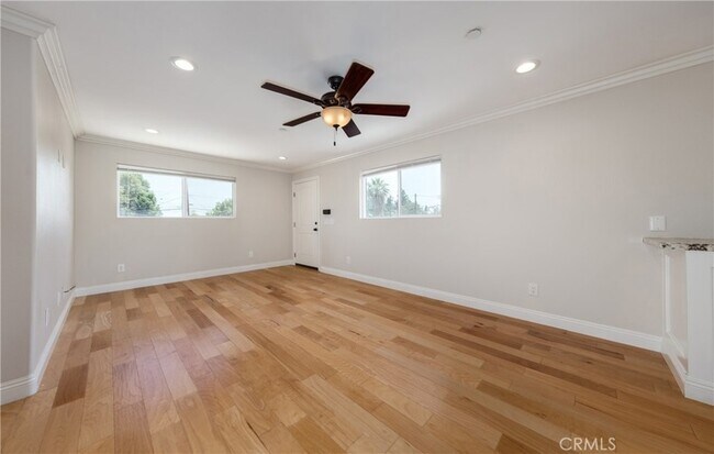 Foto del edificio - 25461 Cole St