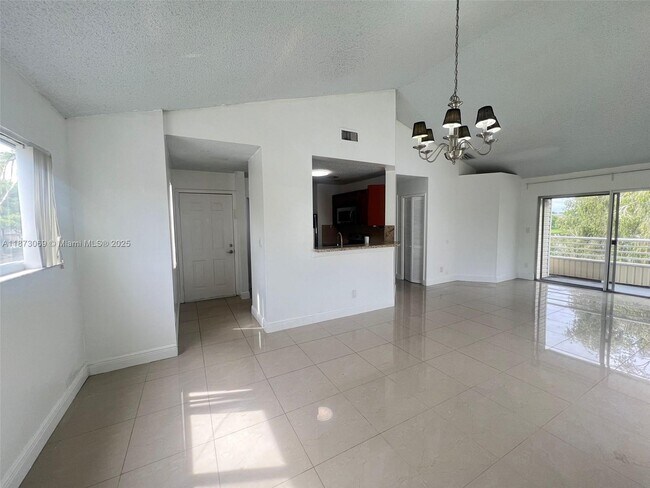 Foto del edificio - 3477 NW 44th St