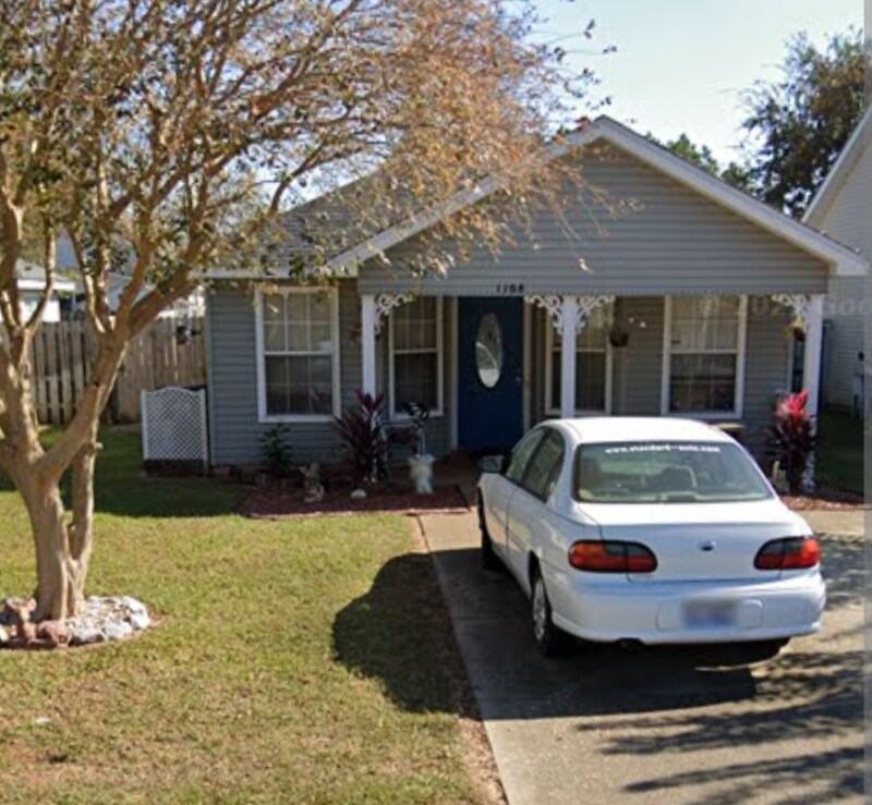 1108 Sweetbriar St, Cantonment, FL 32533 House Rental in Cantonment