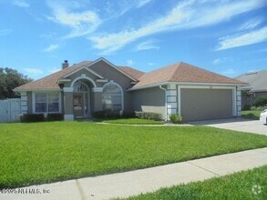 Building Photo - 12162 Millford Ln N