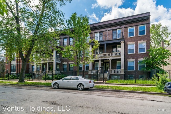 Building Photo - 509 E 60th St