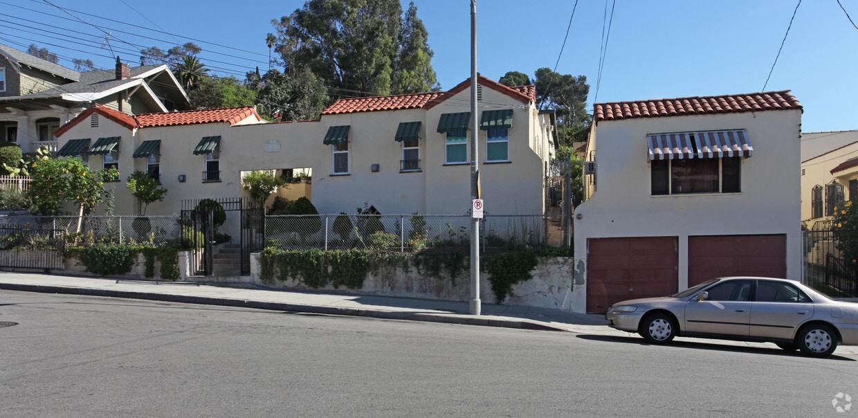 Building Photo - 2460-2470 Eastlake Ave