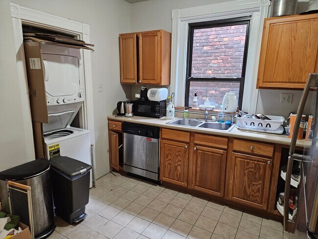 Foto del edificio - 614 Columbus Ave